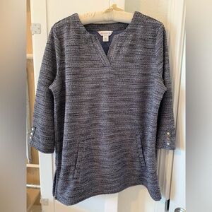 Liz Claiborne split neck knit top